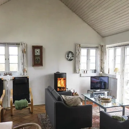 Holiday home Holiday Naldtangvej